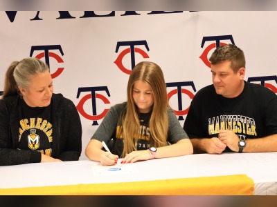 Stinson signs letter of intent to Manchester University