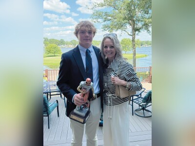 Dellinger named National Football League Foundation’s Scholar-Athlete of the Year
