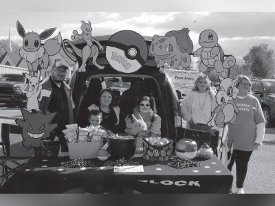 Families enjoy Trunk or Treat in Monticello